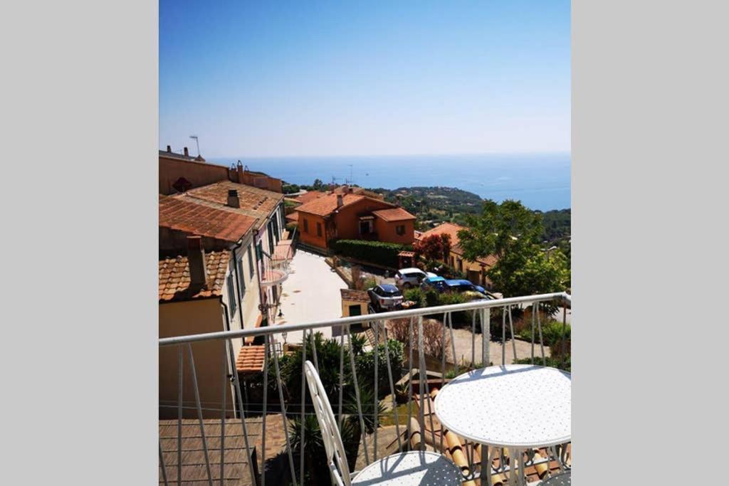 Il Balcone Su Montecristo, Bike Friendly - Goelba Lägenhet Capoliveri  Exteriör bild