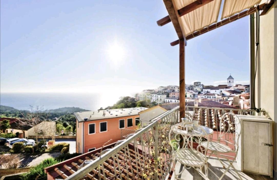Il Balcone Su Montecristo, Bike Friendly - Goelba Lägenhet Capoliveri  Exteriör bild
